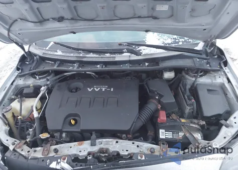 2010 Toyota Corolla S из США, поврежденный, VIN 2T1BU4EE7AC272321